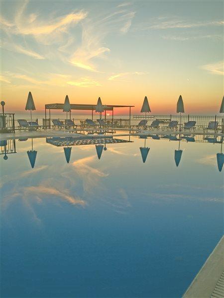 Anaxos Hill Aparthotel Exterior photo